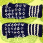 雪だらけの手袋-1【きょうの編みもの】